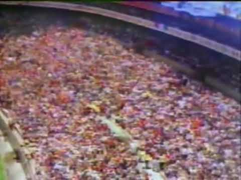 Quién inventó la ola en los estadios