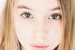 se-le-puede-dar-rose-a-un-nino-de-10-anos