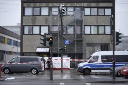 tiroteo-en-salon-del-reino-en-alemania